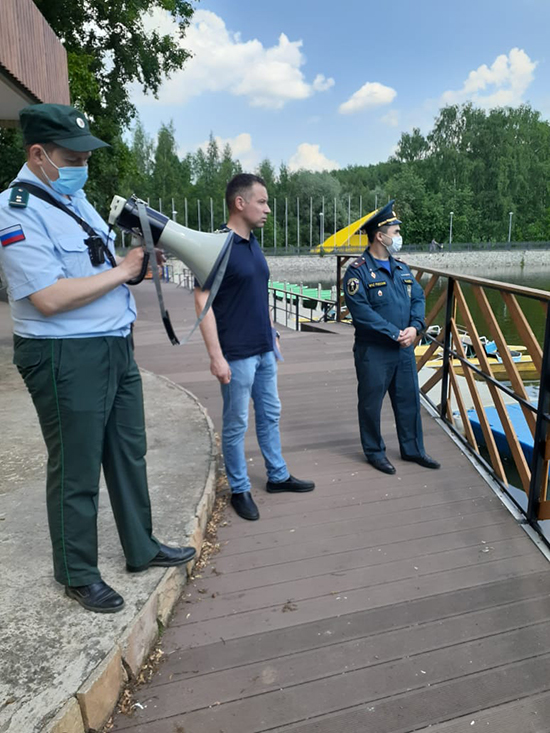 Патрулирование водоемов ЮЗАО  в целях обеспечения безопасности людей