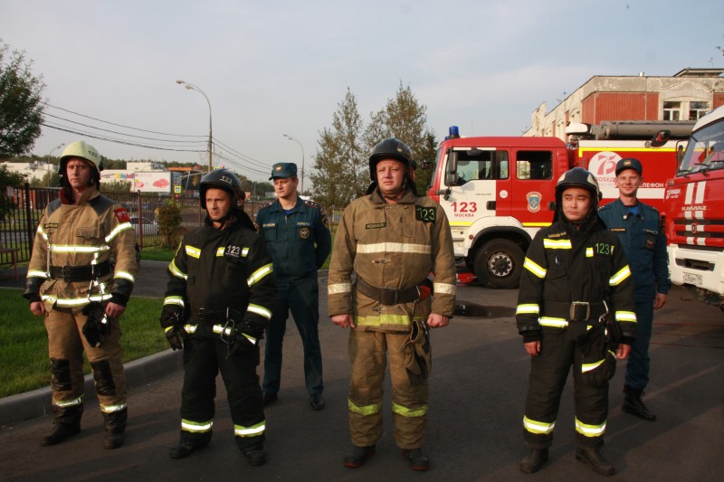 Добровольные пожарные приступили к совместной работе