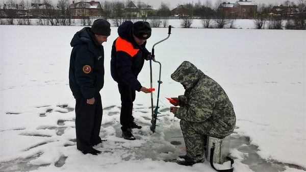 В январе на водных объектах Москвы спасено шесть человек