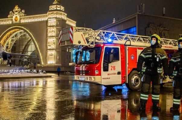 Московские пожарные обеспечили безопасность населения в новогоднюю ночь